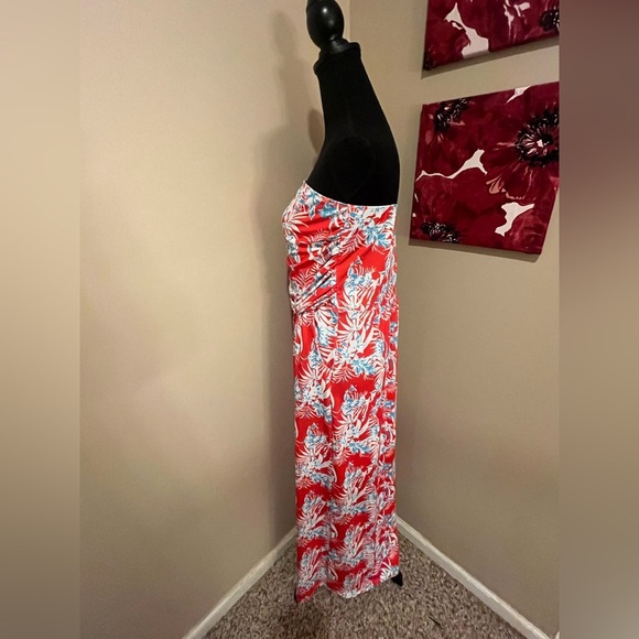 GRACE KARIN Strapless Ruched Top
Maxi Dress with Pockets Floral Red, size XL - Picture 4 of 8